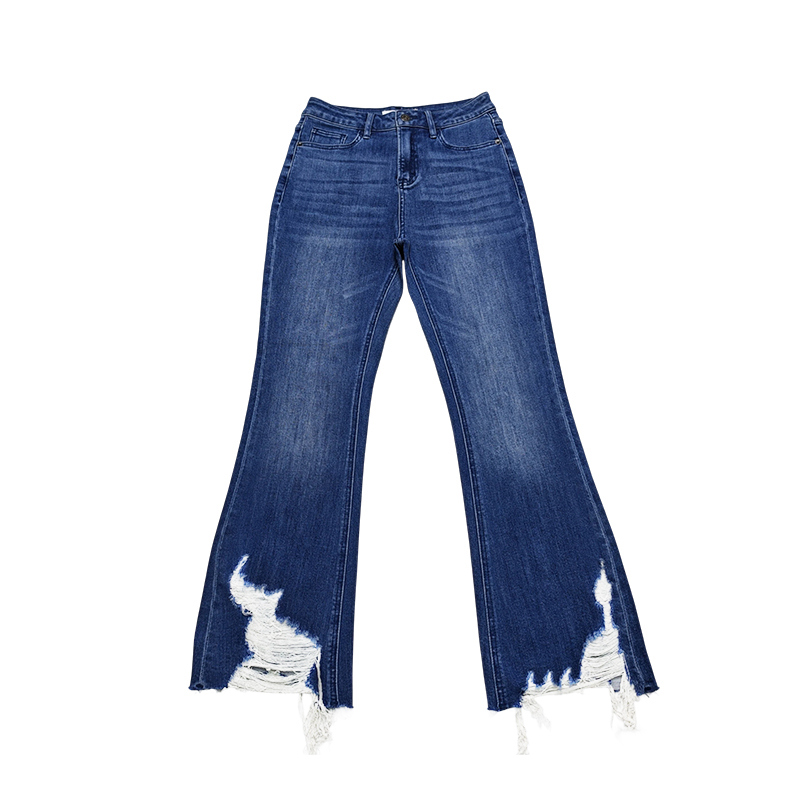 How to show personal style and confidence through fashionable women's trousers?